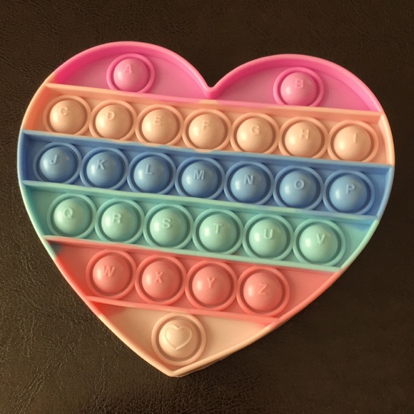 Alphabet Letters Heart 💜 Pop It - Picture 1 of 2